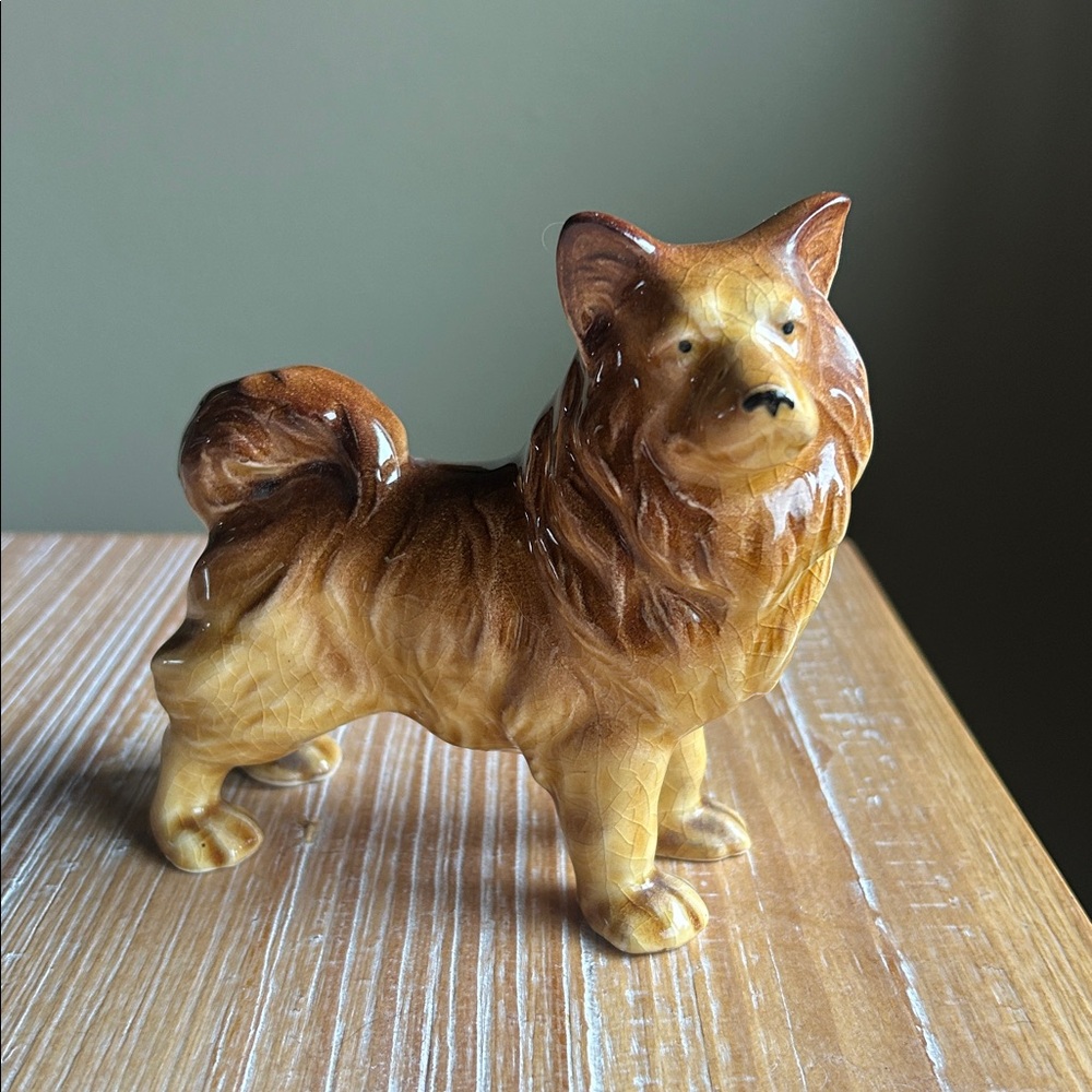 Vintage Akita Spitz Chow Chow Dog Coronation Figurine Ceramic Made In Japan